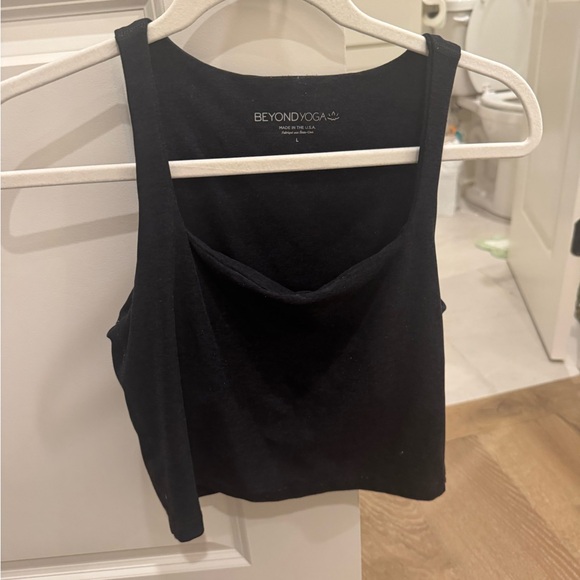Beyond Yoga Classic Black Tank Top - Picture 1 of 2